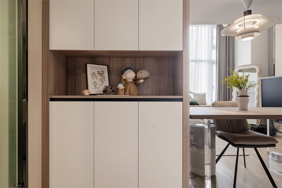 LIN_7923_1.jpg LIN_7923_1.jpg