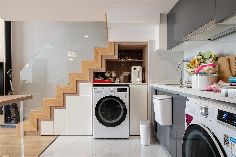 LIN_7924_1.jpg LIN_7924_1.jpg